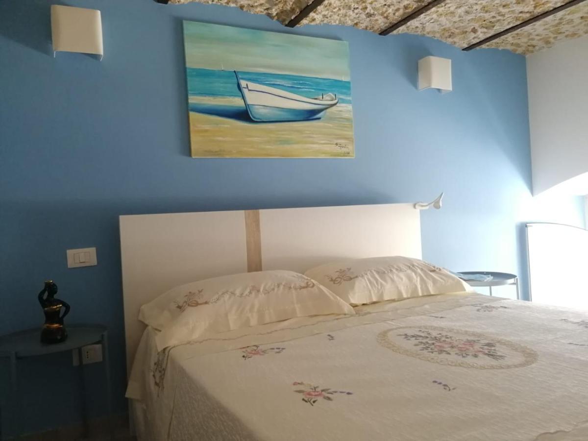 הוילה סירקוזה A Casa Di Ninuccia מראה חיצוני תמונה